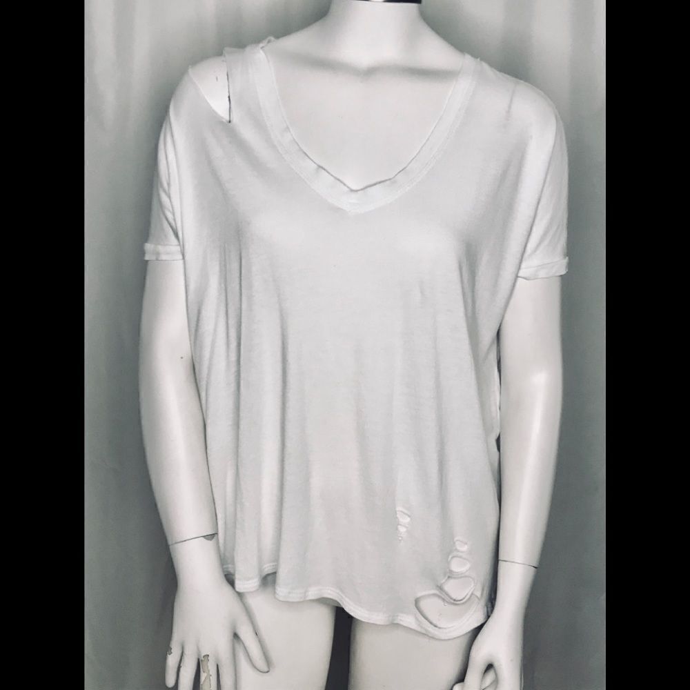 Michelle by Comune white ripped tee